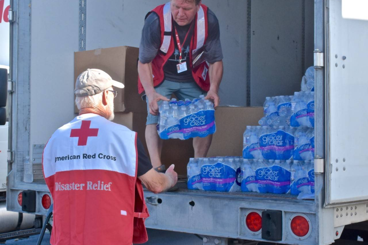 Dinat — disaster relief context